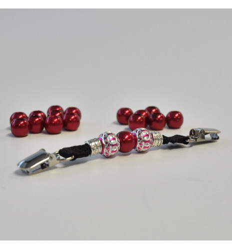 Helmikoristeinen pidike